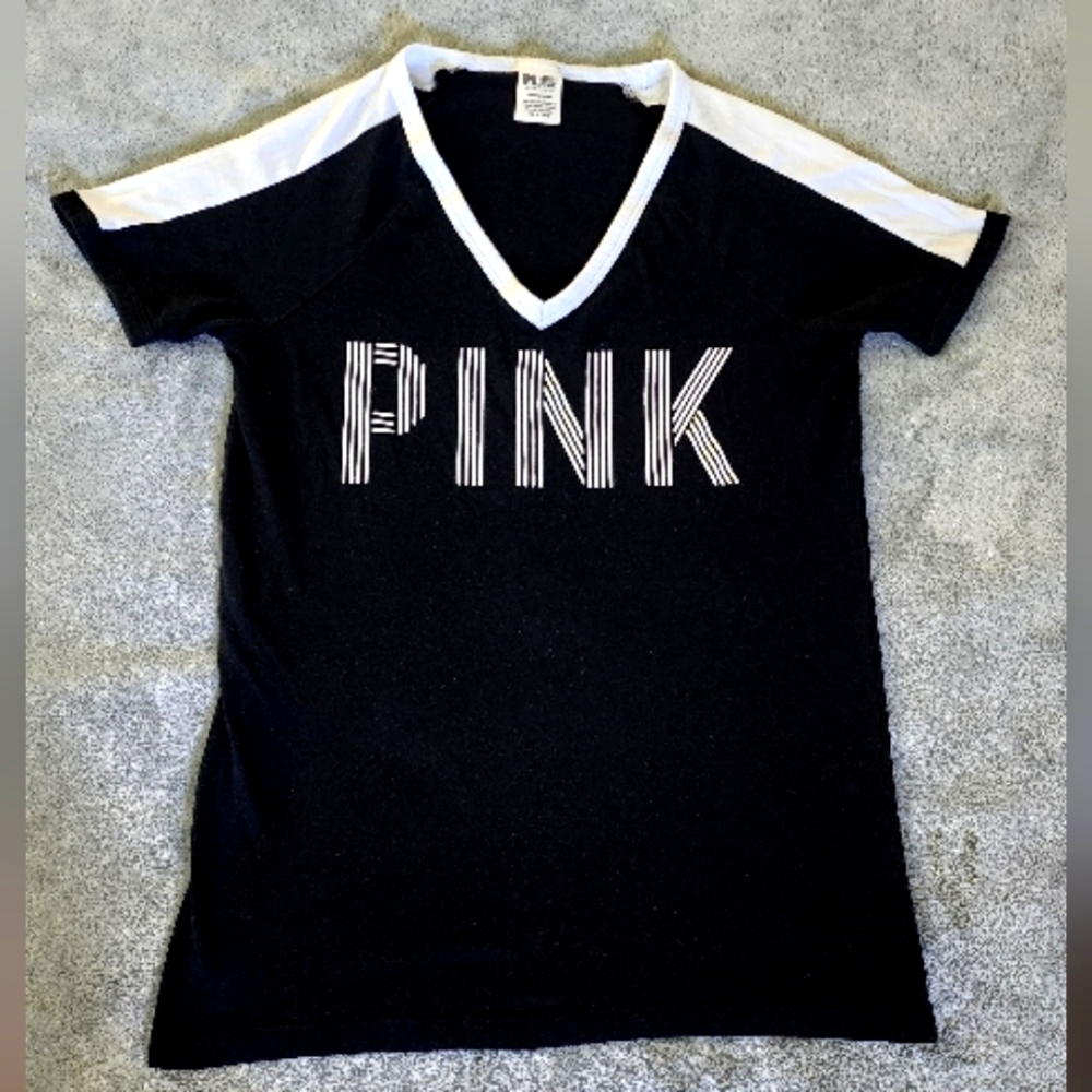 Women's Small PINK V-neck Raglan T-shirt Black & White Short Sleeves Top Shirt